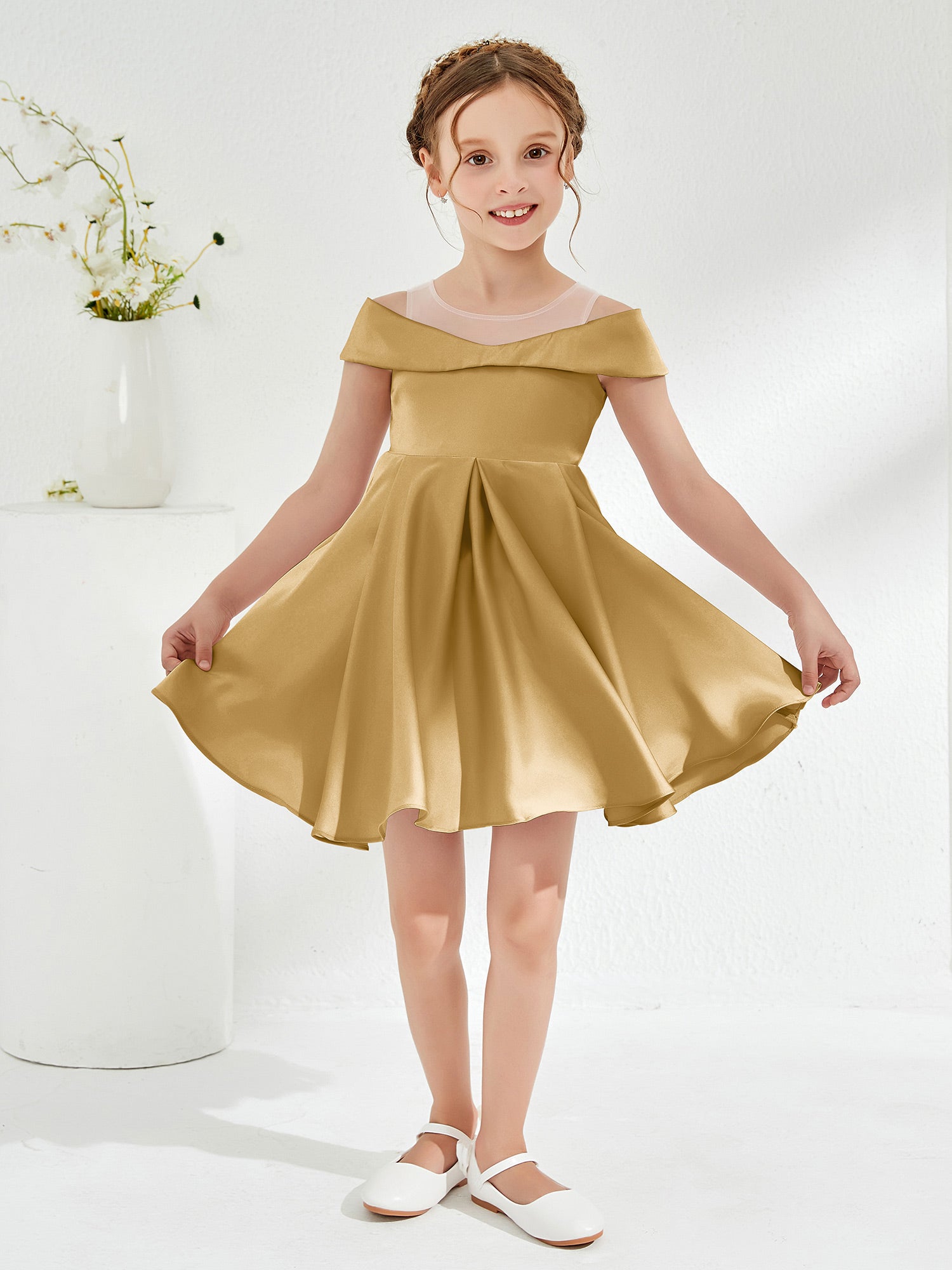 Scoop Pleated Knee-Length Girl's Dress Marigold