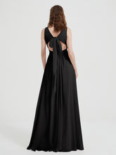Open Back Chiffon Dresses with V neck Black