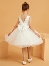 Sleeveless Knee-Length Tulle/Satin Flower Girl Dress