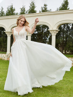 Lace Bodice Tulle Appliqued Ruched Bridal Dress Ivory
