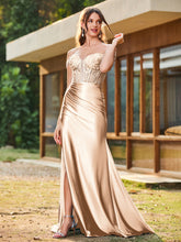 Trumpet/Mermaid Lace Appliqued Ruched Dress with Slit Champagne