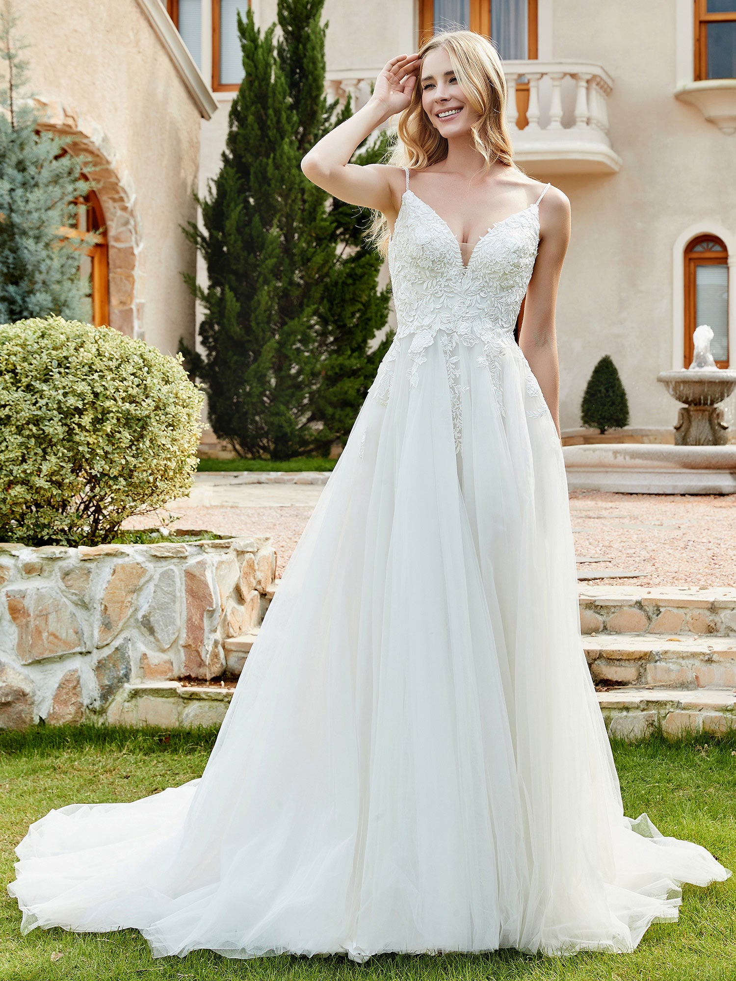 BABARONI Tulle Lace Champagne Wedding Dresses A-line V-neck Spaghetti Straps Appliqued Chapel Train, Champagne / US0