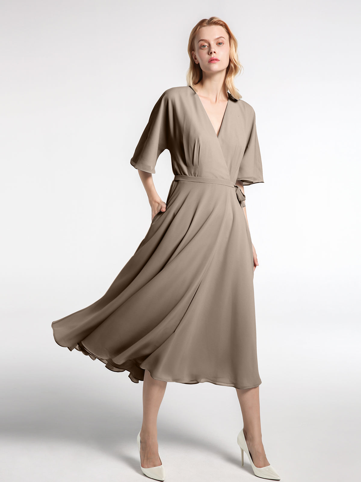 A-Line/Princess Scoop Half Sleeves Tea-Length Vintage Mother of the Bride Dresses with Embroidery Appliques main image 1