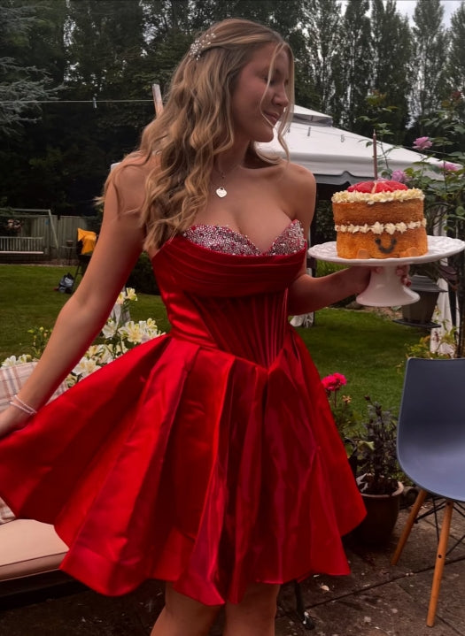 Your Guide to the Perfect Homecoming Dress!
