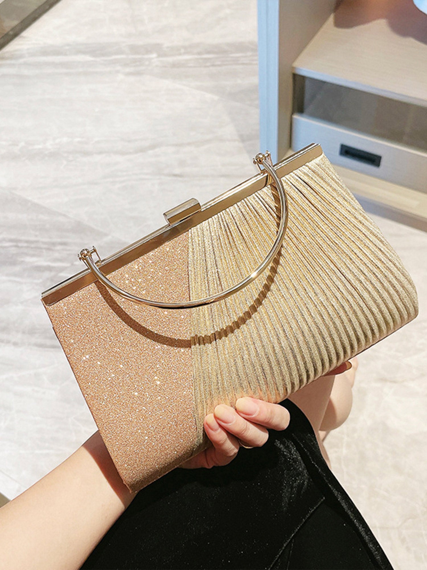 Champagne gold clutch bag online