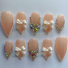 A Vow on the Fingertips