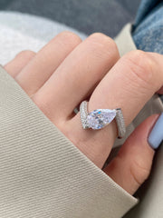 925 Sterling Silver Crushed Ice Pear Cut White Gemstone Wedding Ring