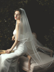 Classic Ivory Tulle Two Tier Wedding Veil