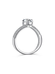 925 Sterling Silver Crushed Ice Pear Cut White Gemstone Wedding Ring