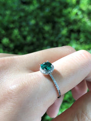 925 Sterling Silver Round Emerald Ring