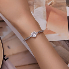 Sparkling Heart Bracelet