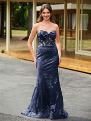 Bow-Front Lace Appliqued Trumpet/Mermaid Gown Dark Navy