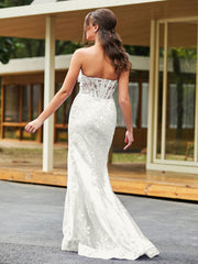 Bow-Front Lace Appliqued Trumpet/Mermaid Gown Ivory