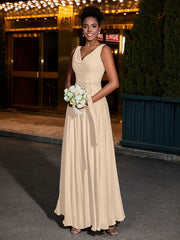 Simple Chiffon Dresses with V Neckline Champagne