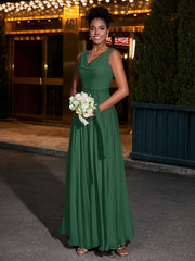 Simple Chiffon Dresses with V Neckline Dark Green