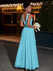Simple Chiffon Dresses with V Neckline Pool