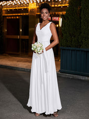 Simple Chiffon Dresses with V Neckline White