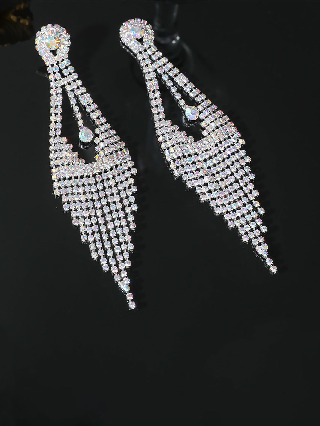 Elegant long tassel earrings