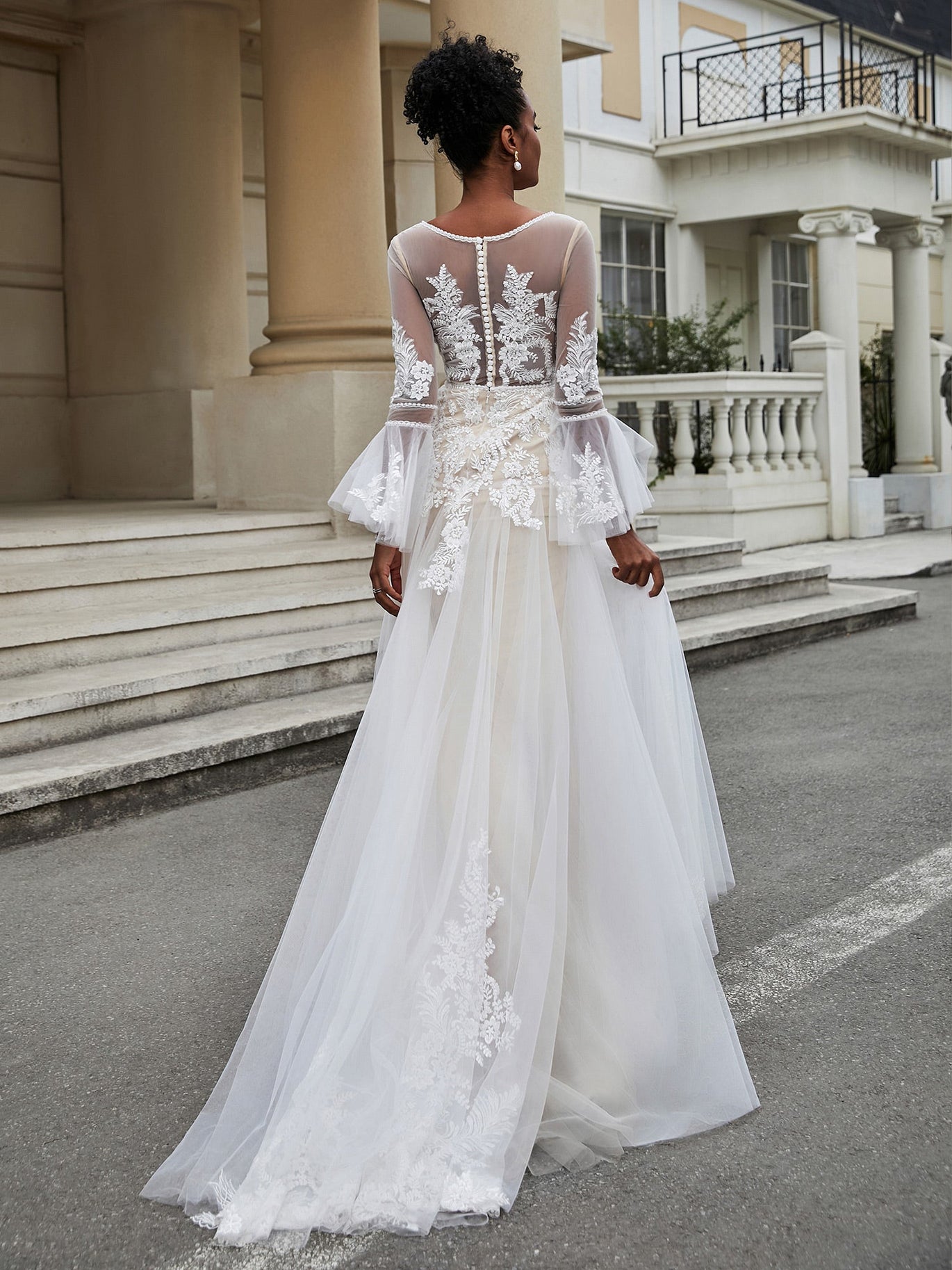 chinese dress ladies BABARONI Satin Ivory Wedding Dresses A-line Deep V-Neck Long Sleeve Lace  Sash Sweep Train