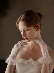 Romantic Short Sheer Lace Pearl Gloves