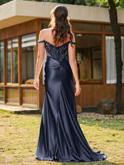 Trumpet/Mermaid Lace Appliqued Ruched Dress with Slit Dark Navy