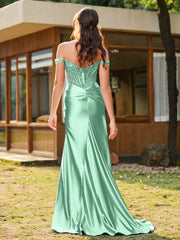 Trumpet/Mermaid Lace Appliqued Ruched Dress with Slit Mint Green