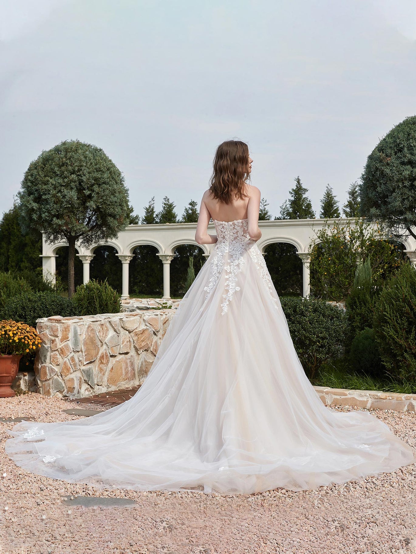 BABARONI Tulle Champagne Wedding Dresses A-line Sweetheart Beaded Chapel Train, Champagne / US0
