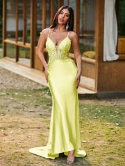 Plunging V-Neck Appliqued Stretch Satin Mermaid Dress Daffodil