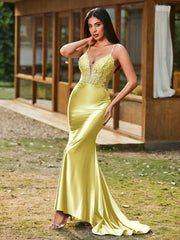 Plunging V-Neck Appliqued Stretch Satin Mermaid Dress Daffodil