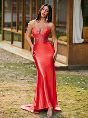 Plunging V-Neck Appliqued Stretch Satin Mermaid Dress Red