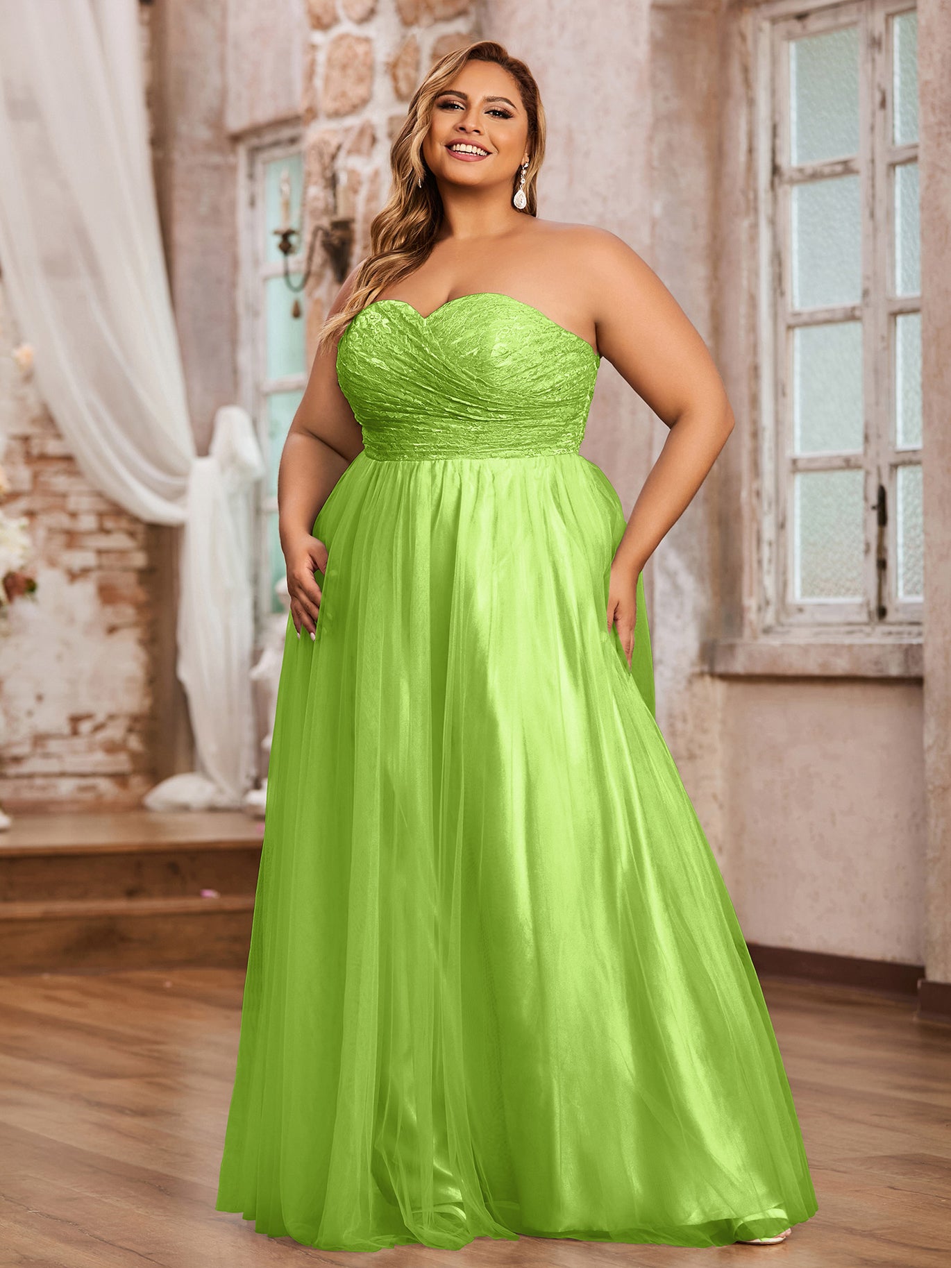 Lime Green Plus Size Tulle Lace Bridesmaid Dress Sweetheart Neck Long Strapless Gown