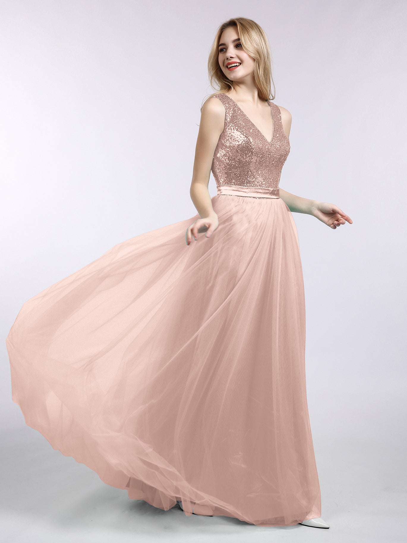 BABARONI Sequins and Tulle Long Dress with V-neck Metallic Gold, Metallic Gold / US0 BABARONI Sequins and Tulle Long Dress with V-neck Metallic Gold, Metallic Gold / US0