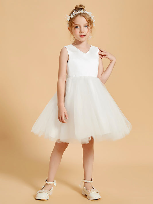 Charming V-Neck Flower Girl Dresses with Bowknot Accents