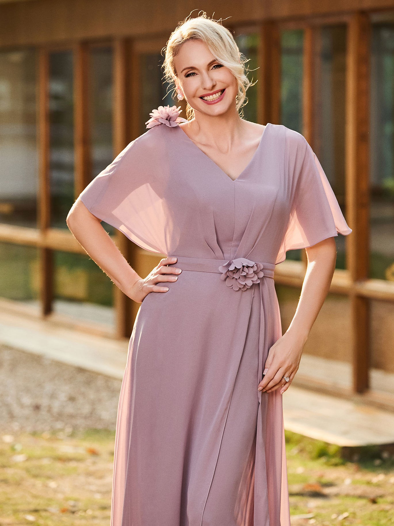 BABARONI Chiffon Mother of the Bride Jumpsuit with V-neck Short Sleeves Floral Formal Dress BABARONI Chiffon Mother of the Bride Jumpsuit with V-neck Short Sleeves Floral Formal Dress