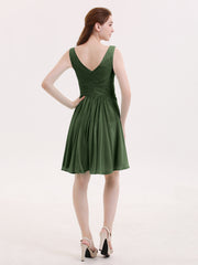 V Neck Chiffon Short Bridesmaid Dresses-Olive Green