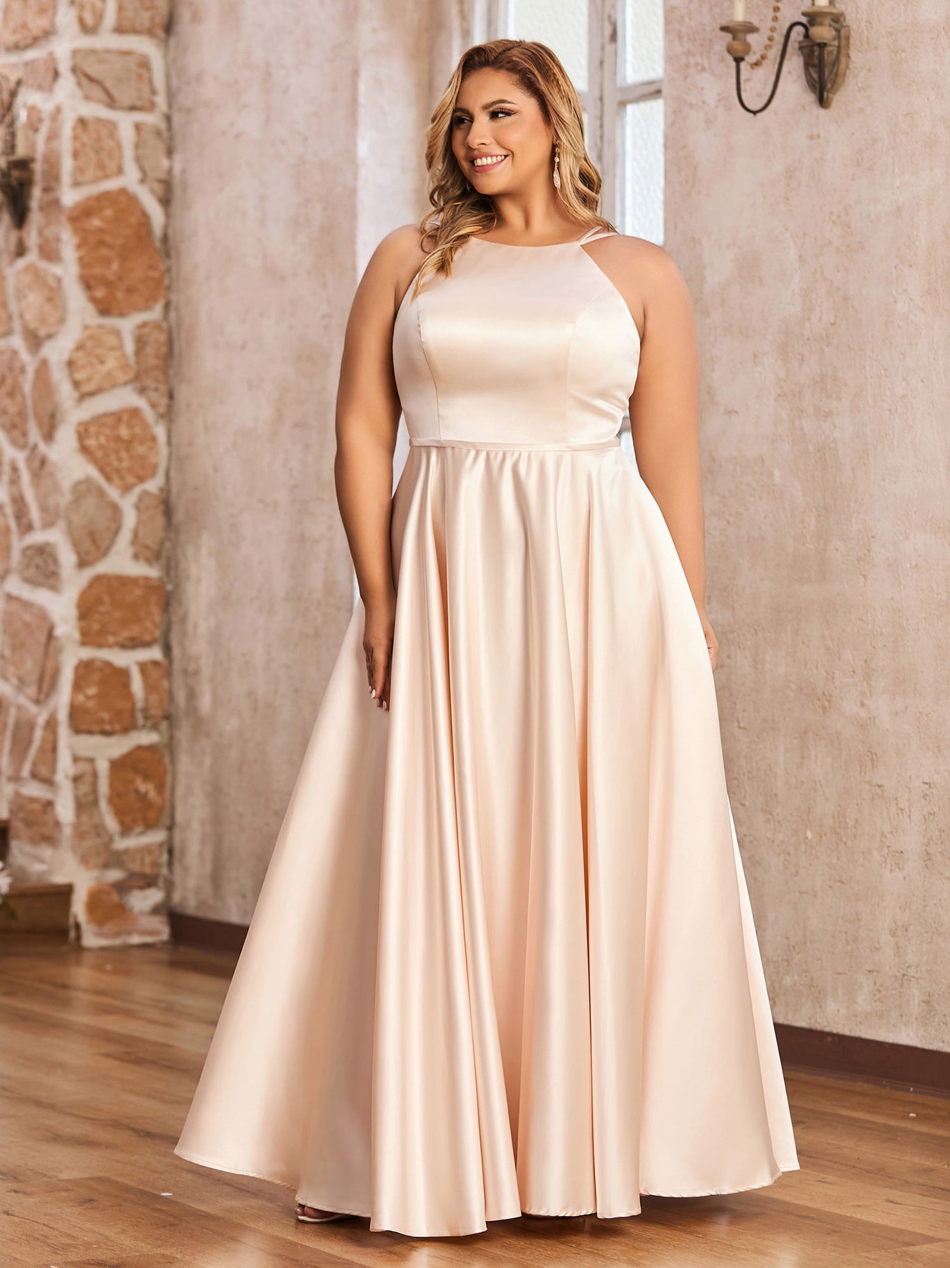 Plus Size Bridesmaid Dresses & Gowns | BABARONI Plus Size Bridesmaid Dresses & Gowns | BABARONI