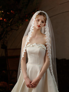 One-tier Lace Tulle Wedding Fingertip Veils
