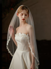 Simple One-tier Lace Tull Fingertip Wedding Veils