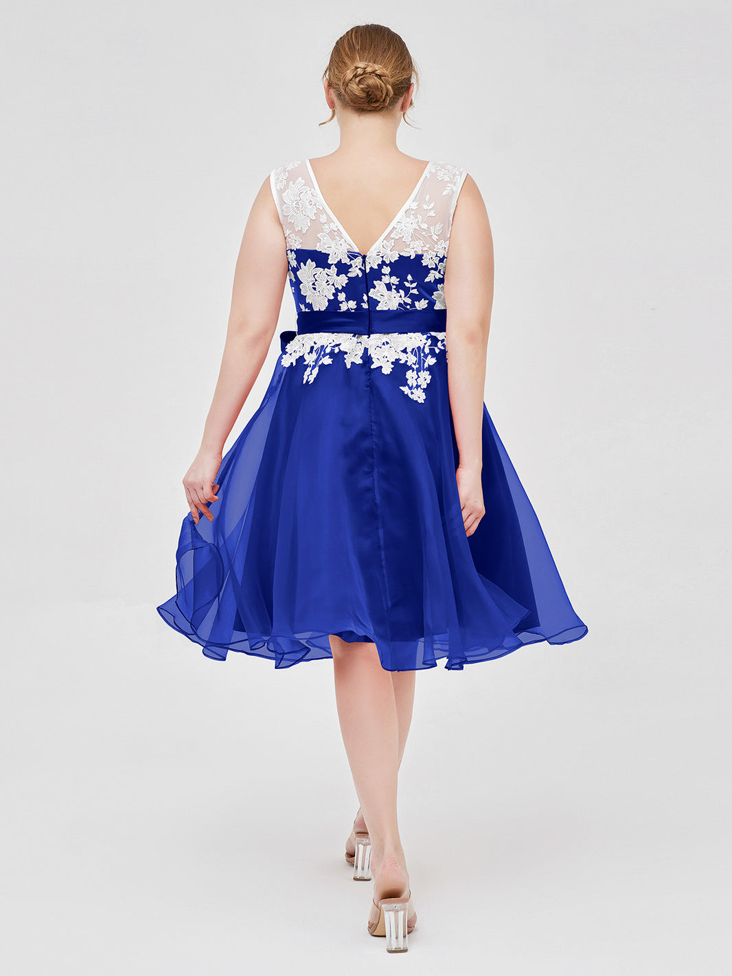 Royal Blue Plus Size Organza Bridesmaid Dress Illusion Neck Knee Length Ivory Lace Applique Formal Dress