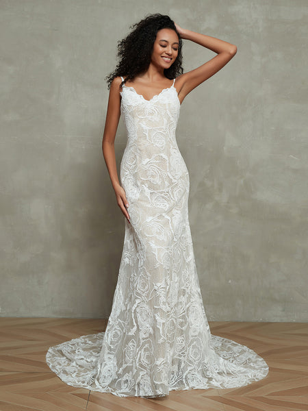 spaghetti strap bridal dress Simple Elegant Sheath Elopement Wedding with Veil Minimalist Spa Viniodress Introducing the ultimate romantic bridal gown perfect for dancing the night away in style BABARONI Lace White Wedding Dresses