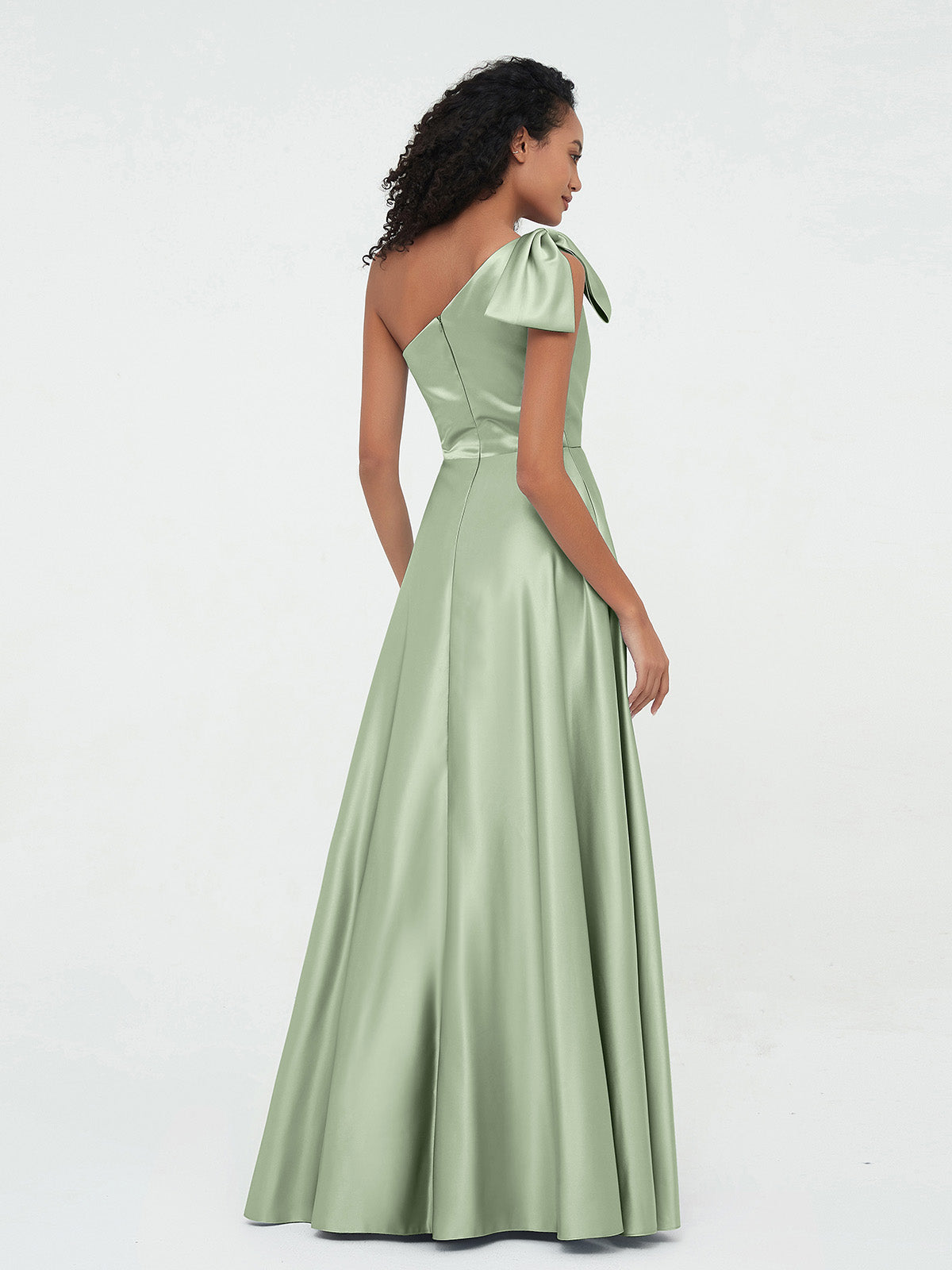 white long sleeve dress Midi – HAREM's Brides Size:20R Solid Color Maternity Dresses How to style the